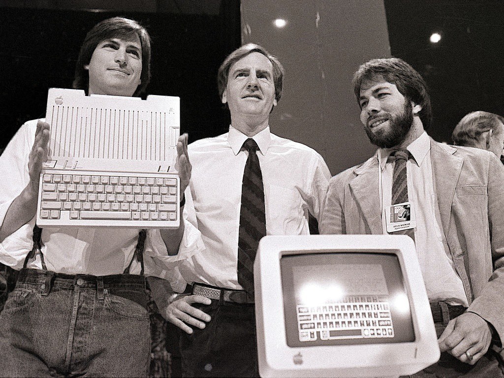 Steve Jobs, Ron Wayne y Steve Wozniak